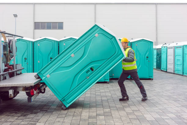 Best Construction site porta potty rental  in Bronson, FL